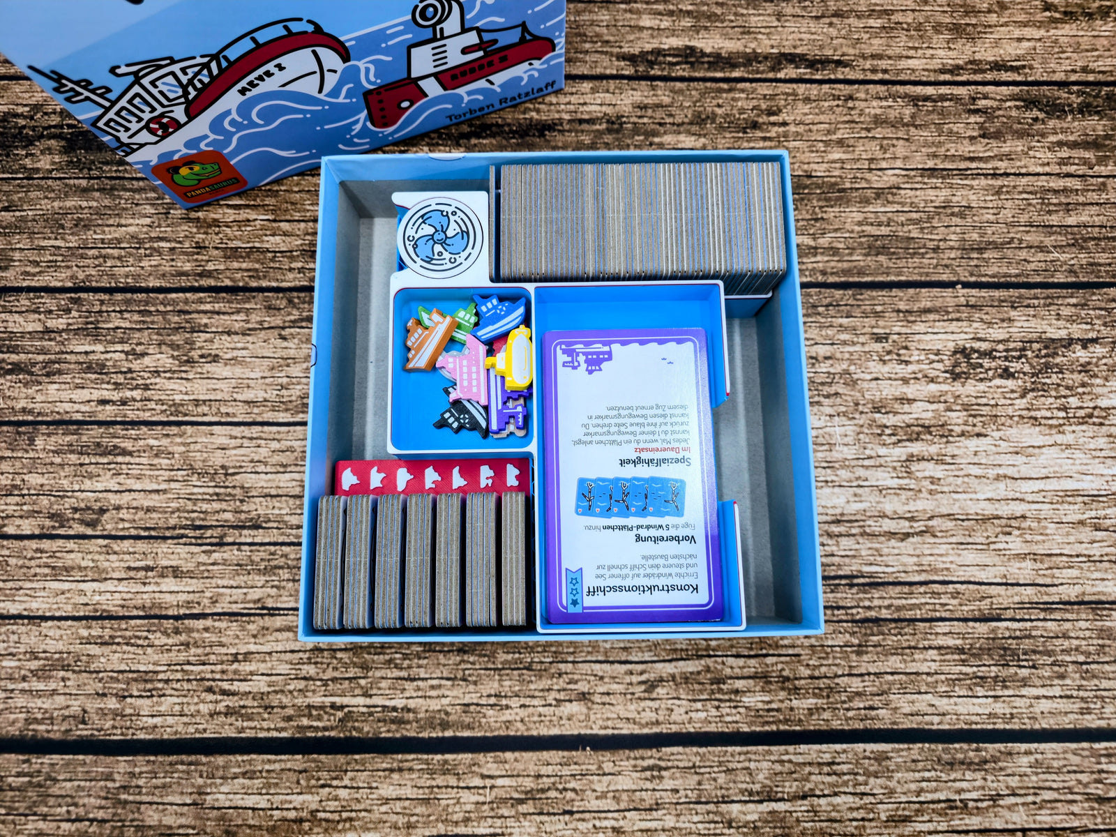 Insert für Leuchtturm voraus!