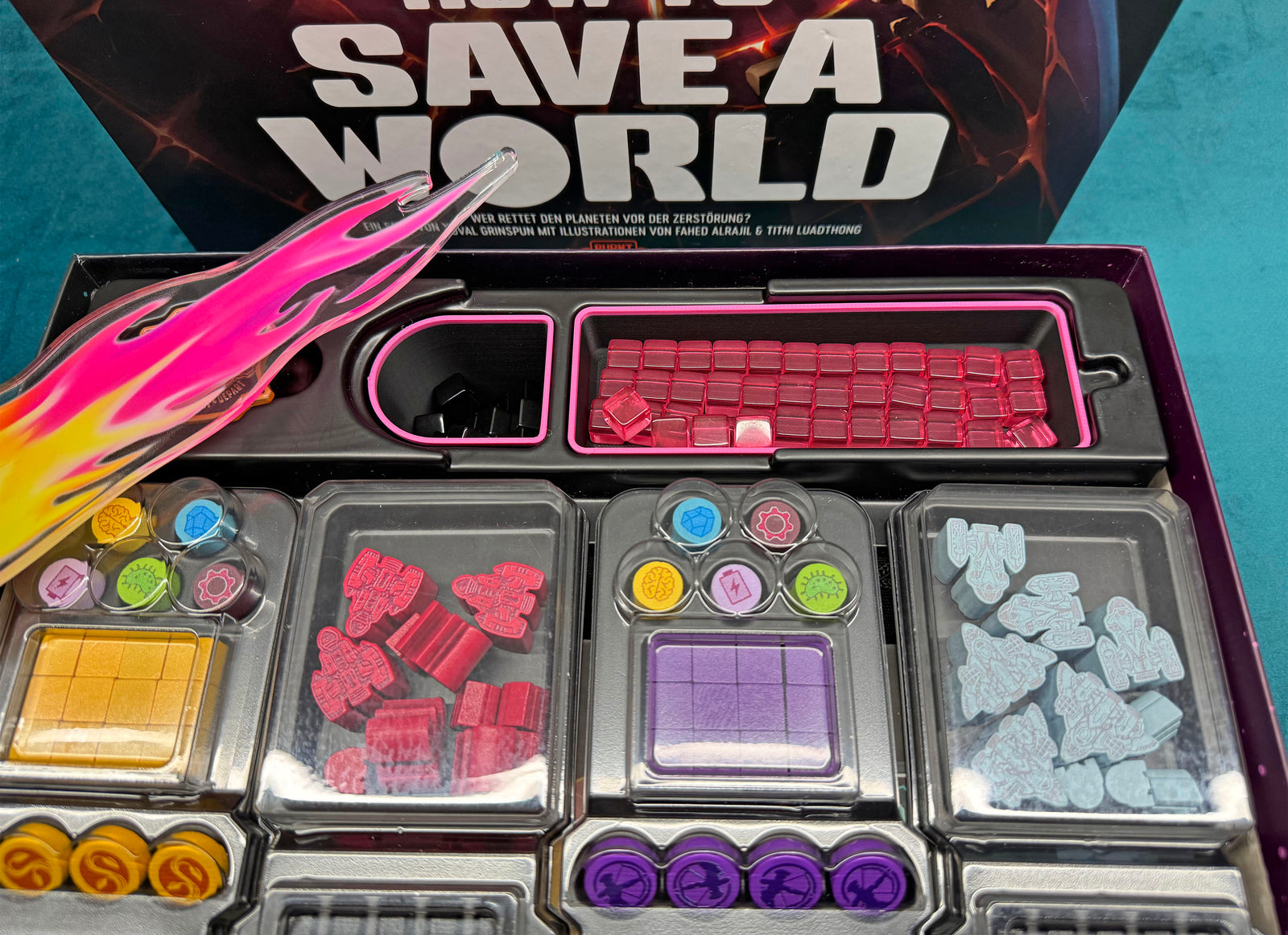 Insert für How to Save a World - Deluxe