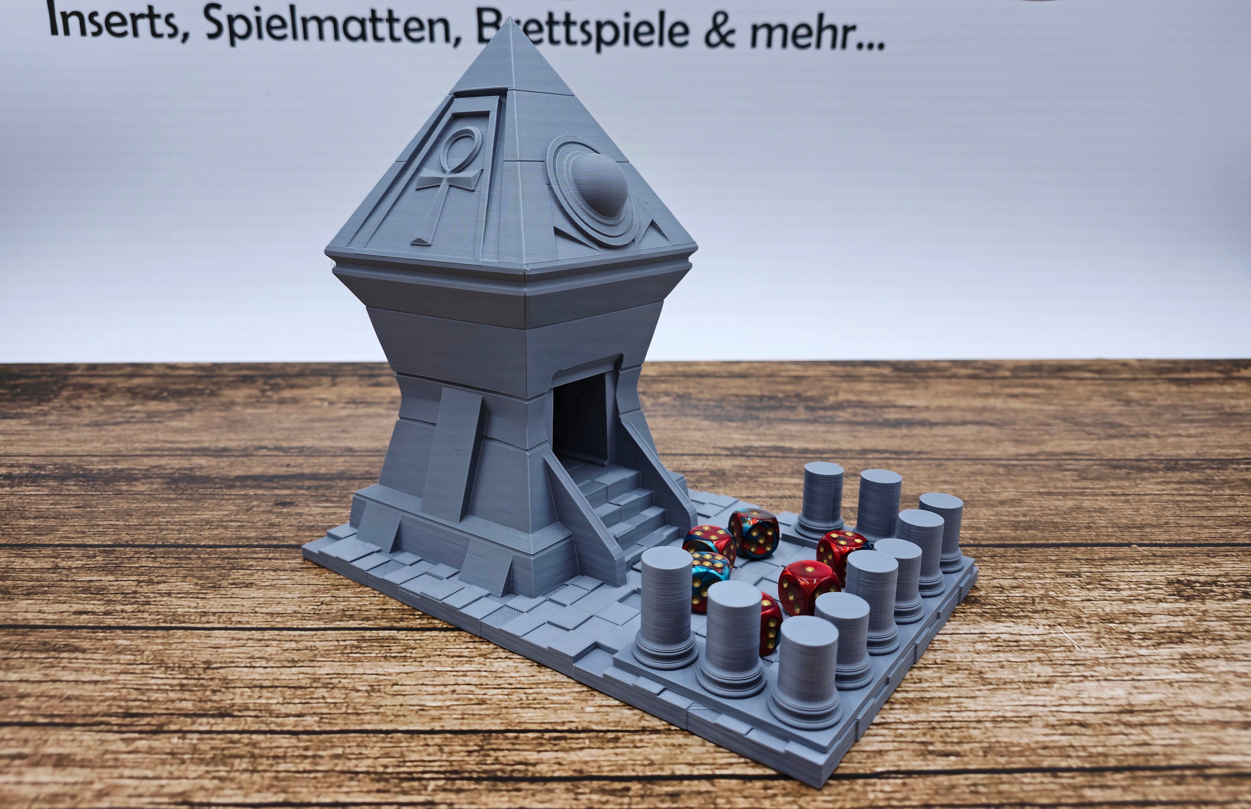 Würfelturm / Dice Tower Pyramid