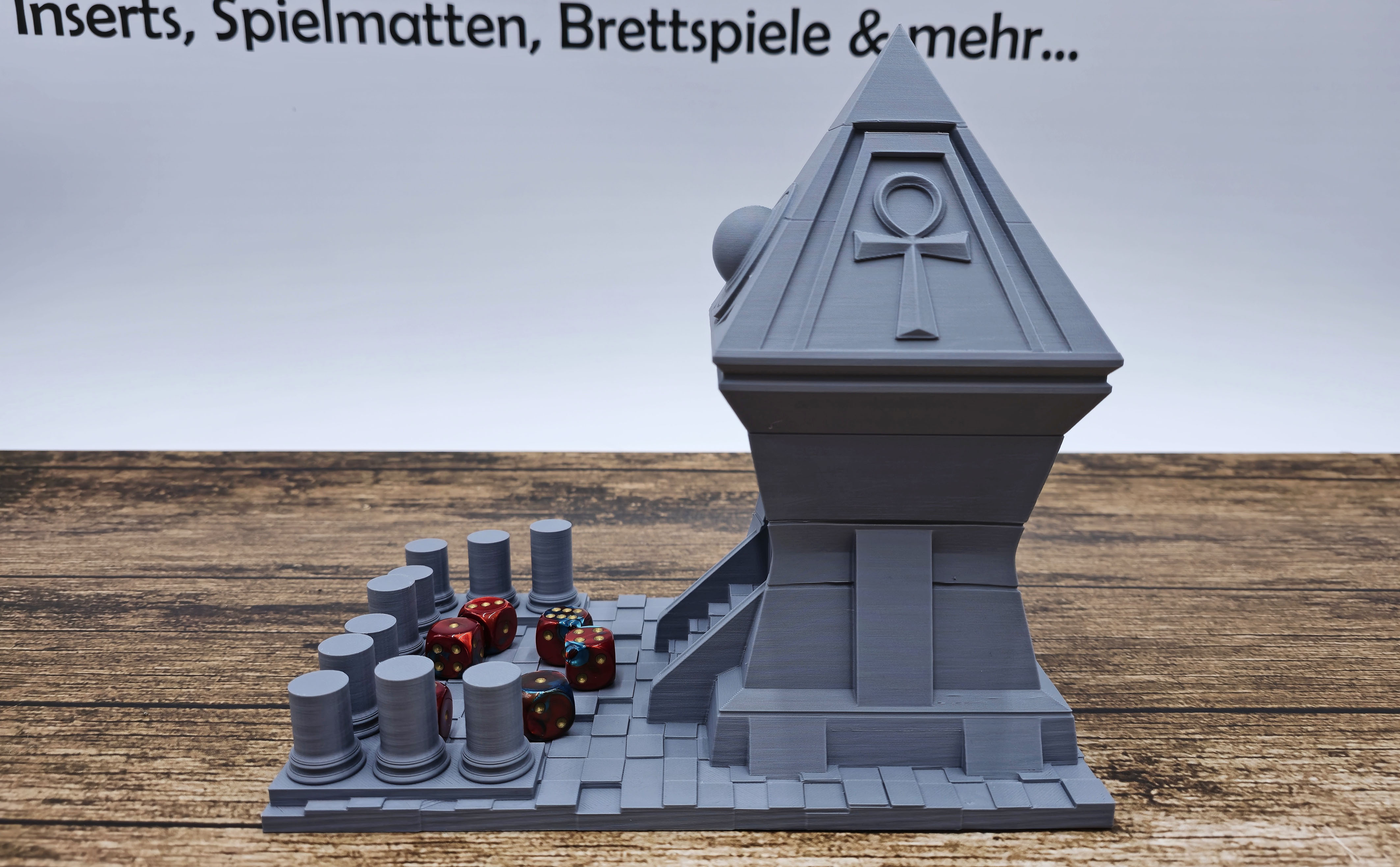 Würfelturm / Dice Tower Pyramid